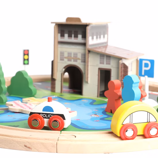 39PCS Wooden Train Track Wooden Railway Set for Toddlers Wood Train Track